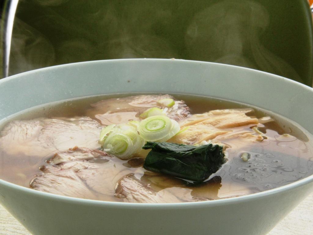 Honkan Gentaroya Hotel โนซาวะออนเซ็น ภายนอก รูปภาพ