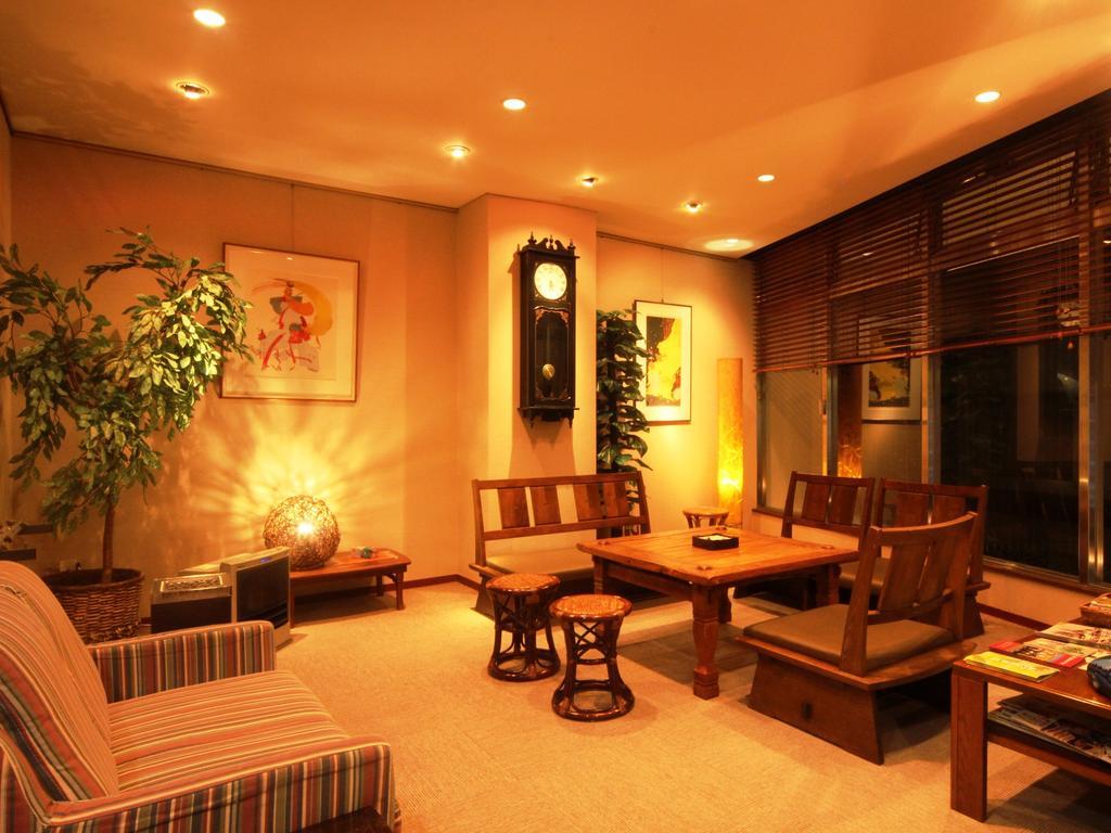 Honkan Gentaroya Hotel โนซาวะออนเซ็น ภายนอก รูปภาพ